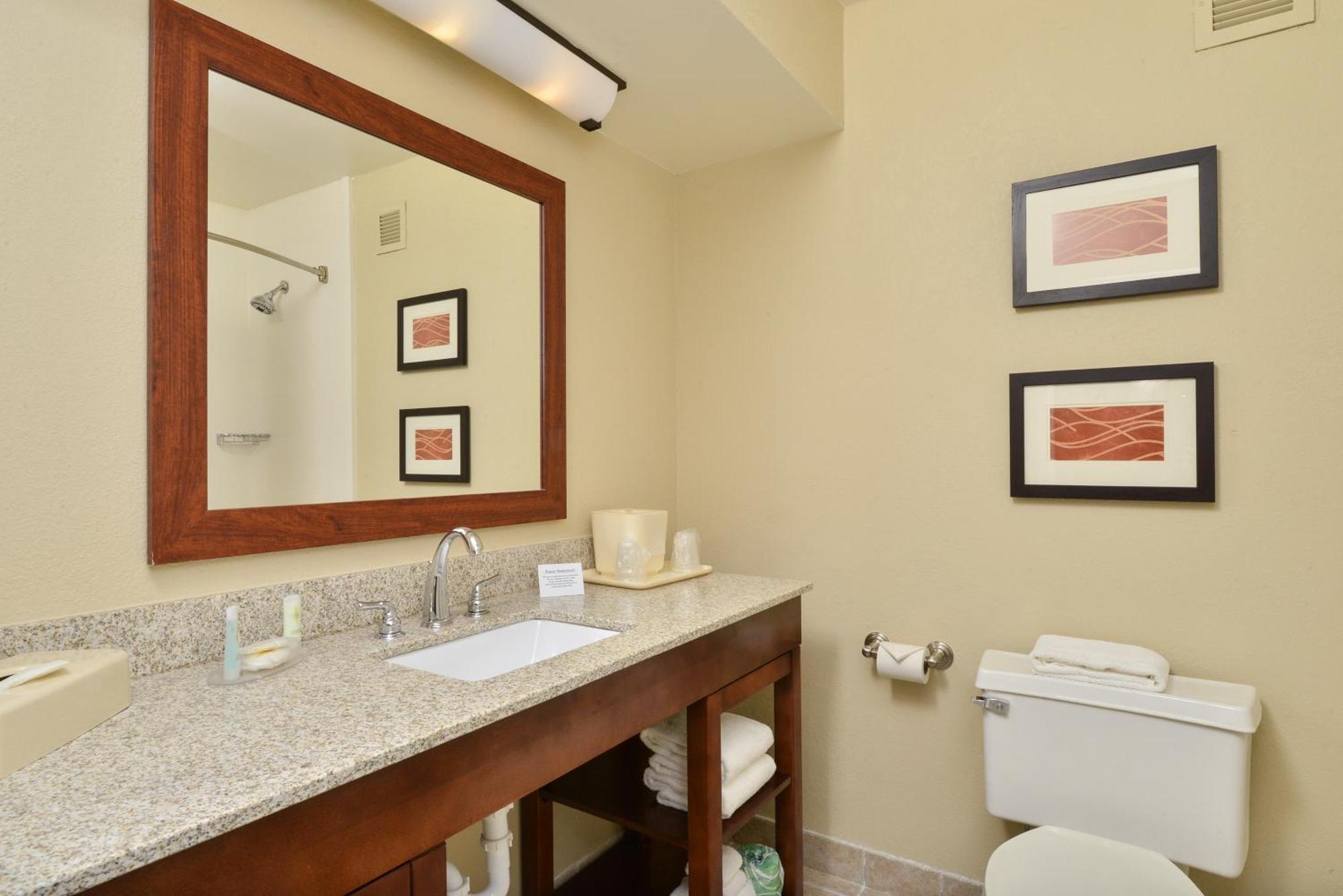 Inn Comfort Elizabeth Near 3*