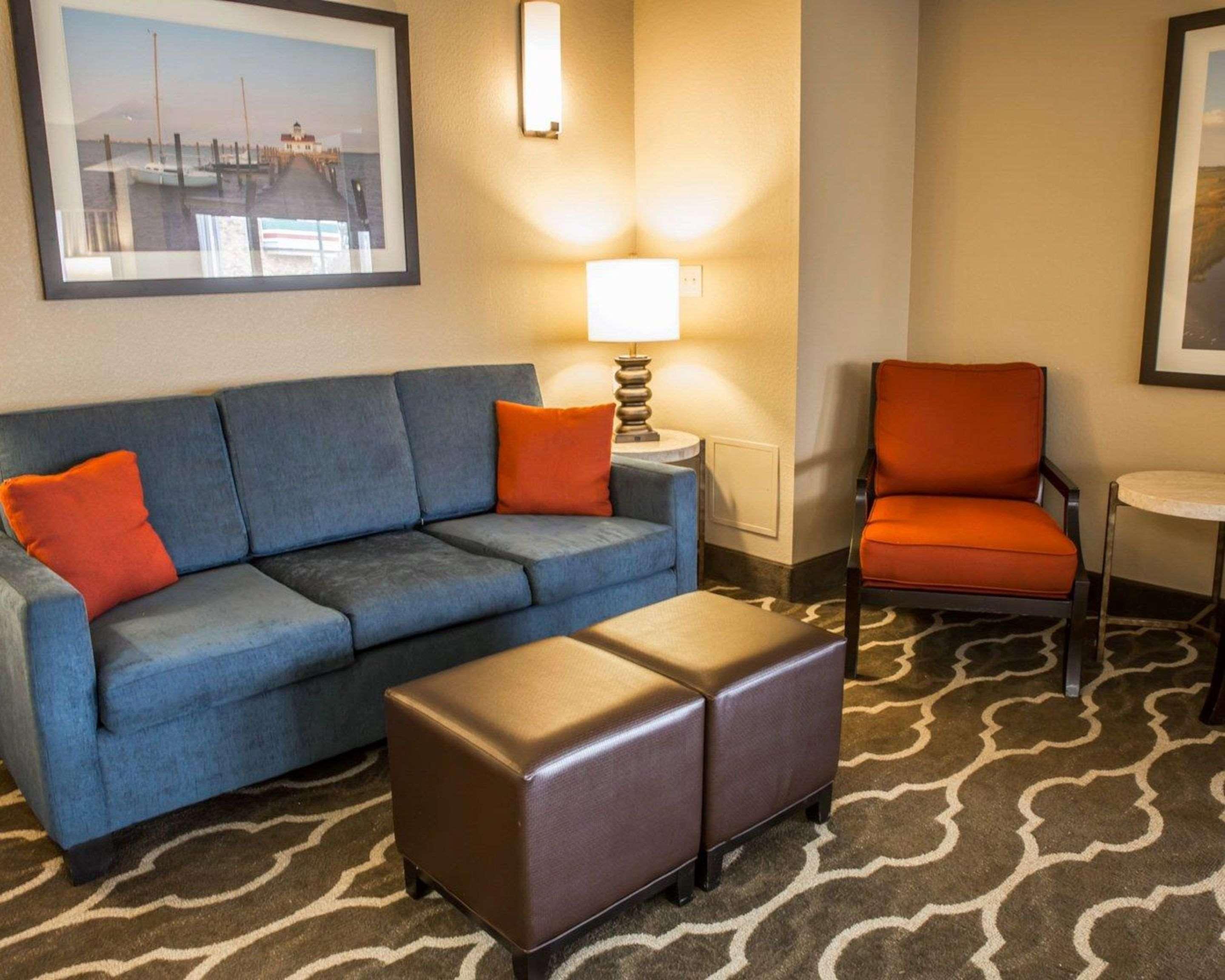 Inn Comfort Elizabeth Near 3*